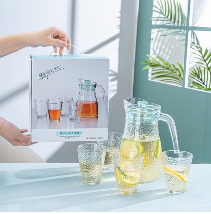 Juego de jarra de agua + 4 vasos 5 piezas